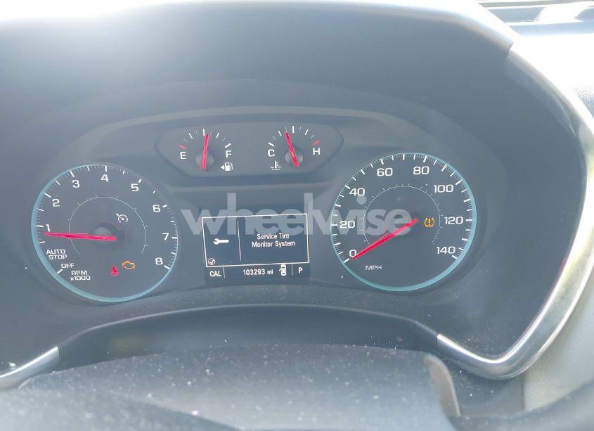 Photo 7 of 2018 Chevrolet Equinox LT (VIN 3GNAXSEV1JL121275)