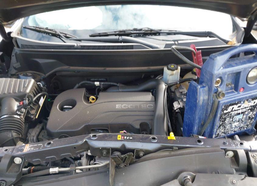 Photo 10 of 2018 Chevrolet Equinox LT (VIN 3GNAXSEV1JS540927)