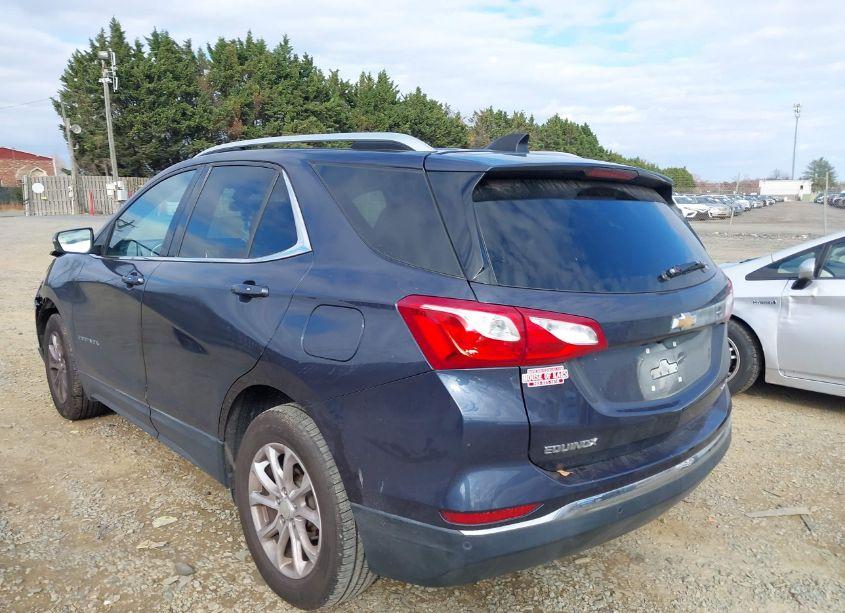 Photo 3 of 2018 Chevrolet Equinox LT (VIN 3GNAXSEV1JS540927)