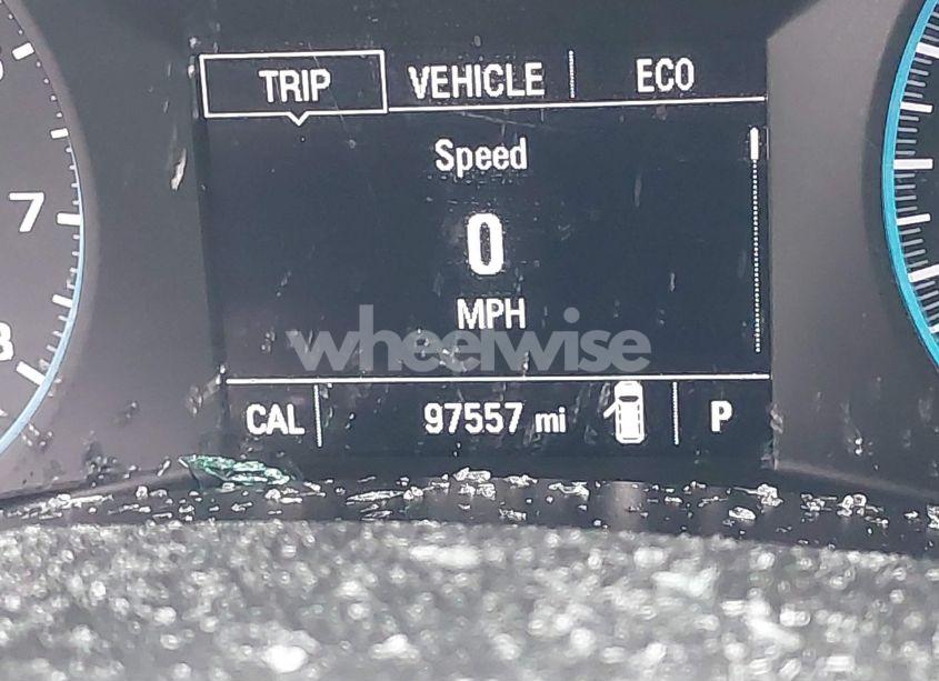 Photo 15 of 2018 Chevrolet Equinox LT (VIN 3GNAXSEV1JS643166)