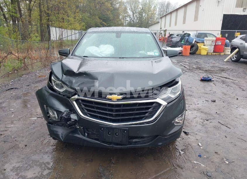 Photo 12 of 2018 Chevrolet Equinox LT (VIN 3GNAXSEV1JS648190)