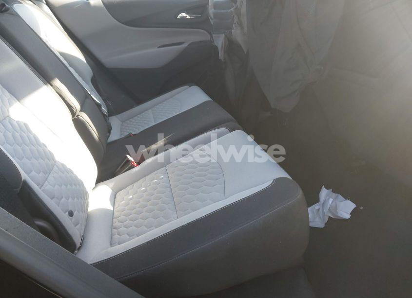 Photo 8 of 2019 Chevrolet Equinox LS (VIN 3GNAXSEV1KL285269)
