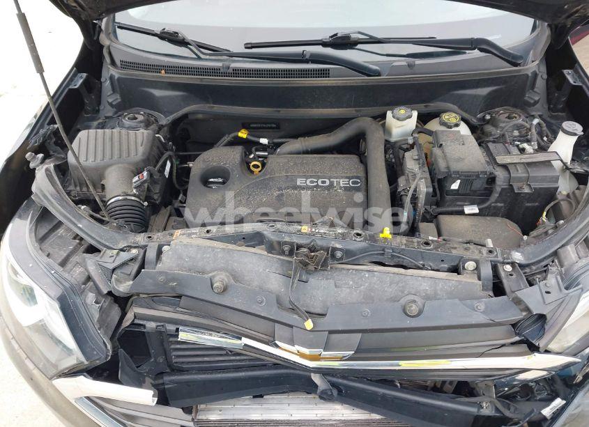 Photo 10 of 2019 Chevrolet Equinox LS (VIN 3GNAXSEV1KL290102)