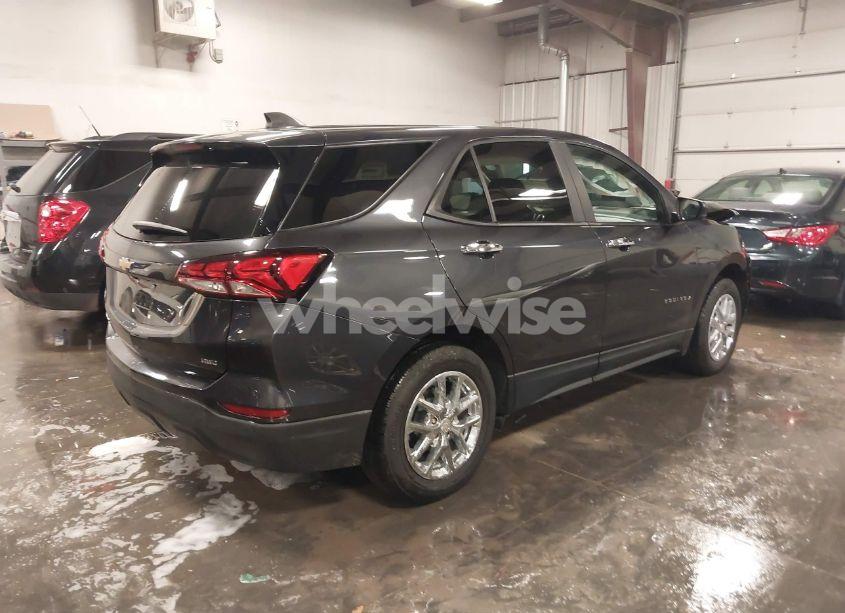 Photo 4 of 2022 Chevrolet Equinox AWD LS (VIN 3GNAXSEV1NS172125)