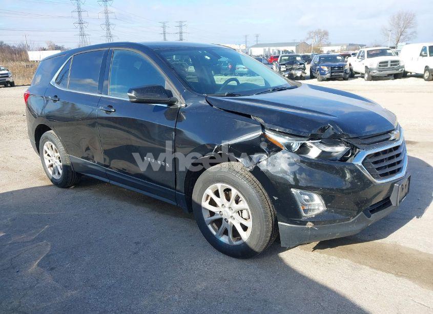 2018 Chevrolet Equinox LT (VIN 3GNAXSEV2JL105778) main photo