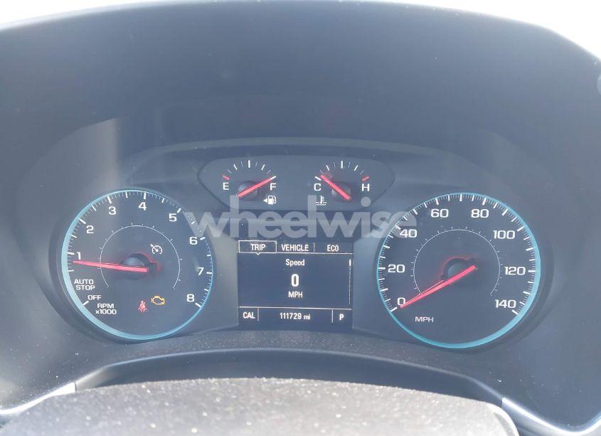 Photo 7 of 2018 Chevrolet Equinox LT (VIN 3GNAXSEV2JL105778)