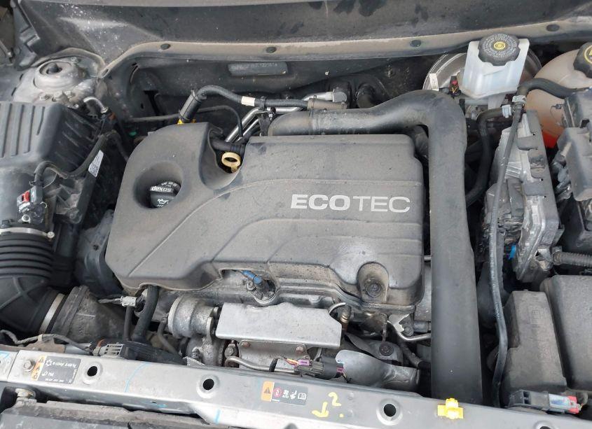 Photo 10 of 2018 Chevrolet Equinox LT (VIN 3GNAXSEV2JL122161)