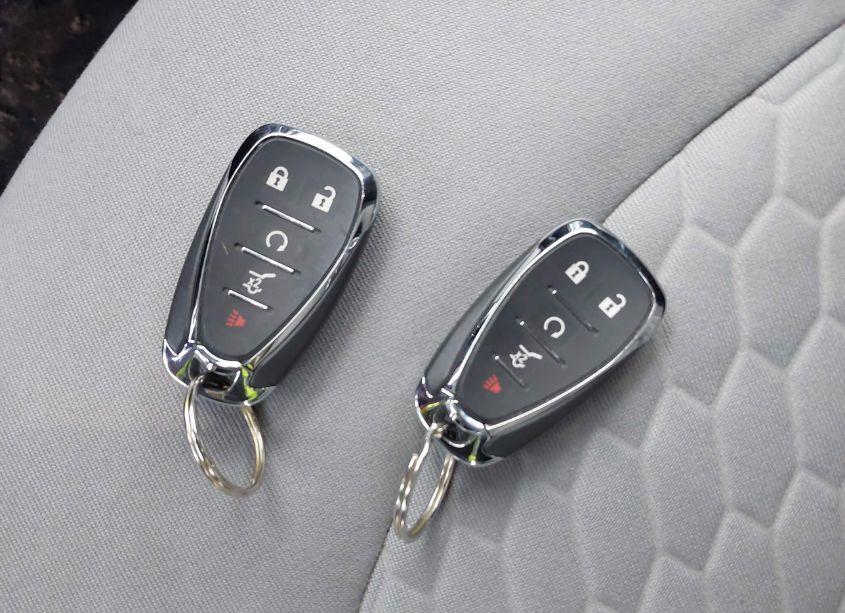 Photo 11 of 2018 Chevrolet Equinox LT (VIN 3GNAXSEV2JL122161)