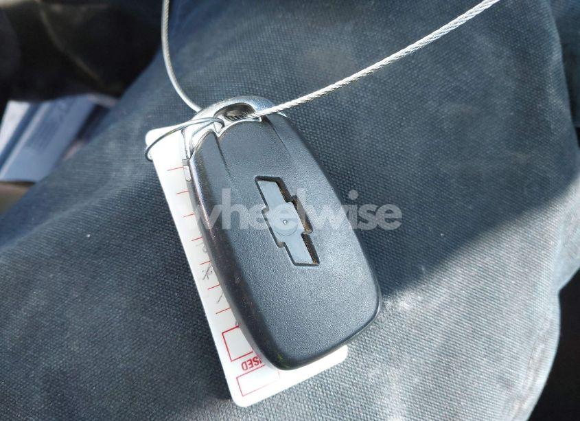 Photo 11 of 2018 Chevrolet Equinox LT (VIN 3GNAXSEV2JL128638)