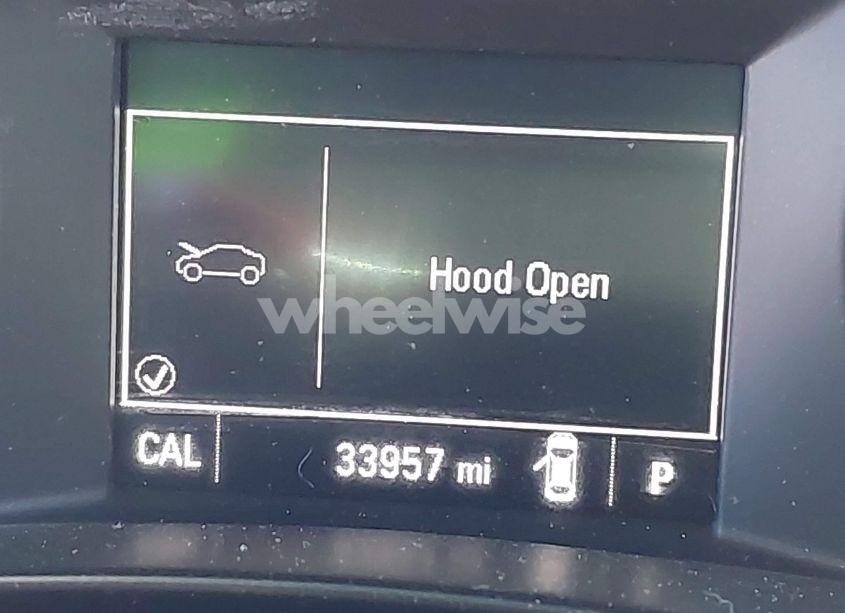 Photo 15 of 2018 Chevrolet Equinox LT (VIN 3GNAXSEV2JL128638)