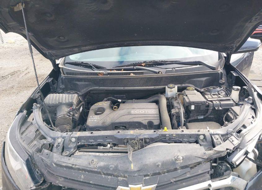 Photo 10 of 2018 Chevrolet Equinox LT (VIN 3GNAXSEV2JS560510)