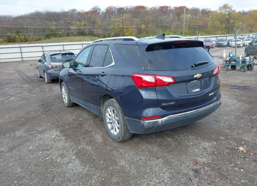 Photo 3 of 2018 Chevrolet Equinox LT (VIN 3GNAXSEV2JS560510)