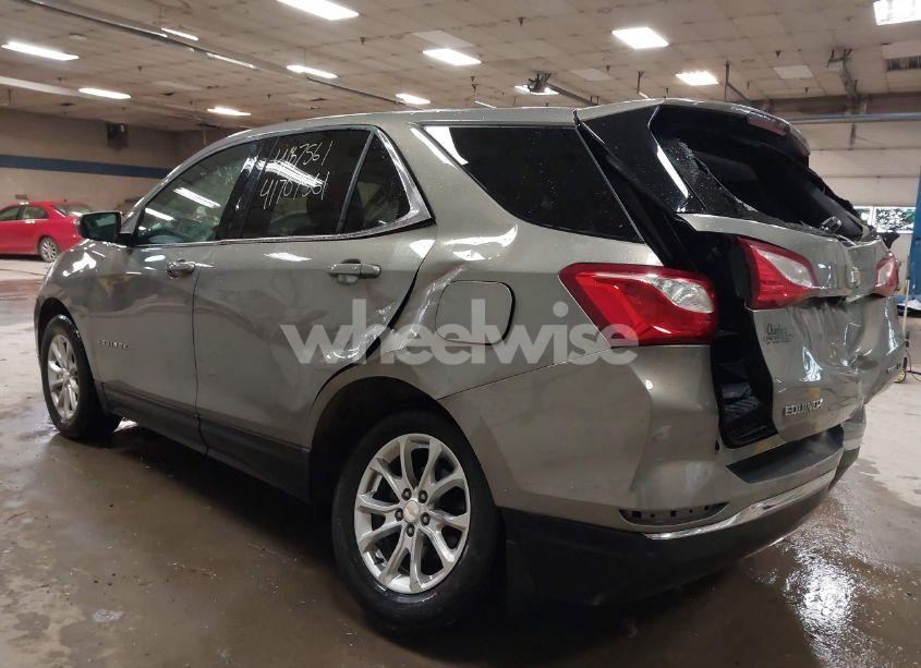 Photo 17 of 2018 Chevrolet Equinox LT (VIN 3GNAXSEV2JS606742)