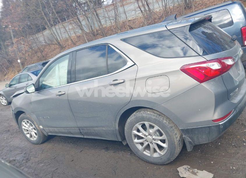 Photo 14 of 2018 Chevrolet Equinox LT (VIN 3GNAXSEV3JS562122)