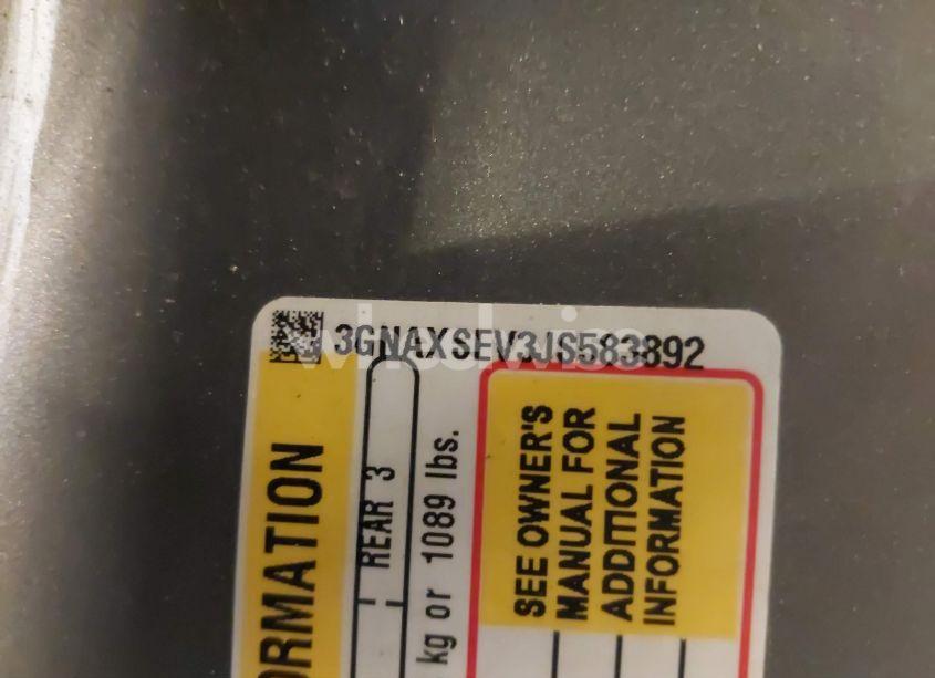 Photo 9 of 2018 Chevrolet Equinox LT (VIN 3GNAXSEV3JS583892)