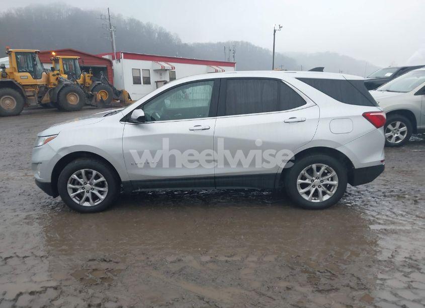 Photo 14 of 2018 Chevrolet Equinox LT (VIN 3GNAXSEV3JS588946)