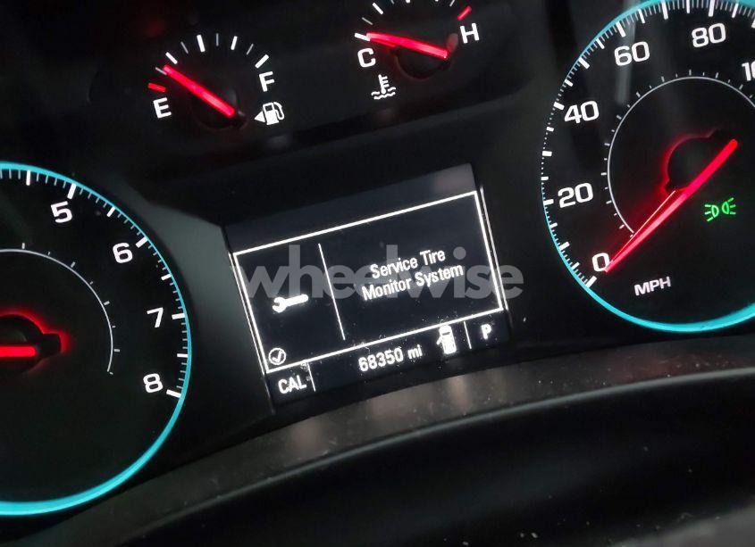 Photo 7 of 2018 Chevrolet Equinox LT (VIN 3GNAXSEV3JS588946)