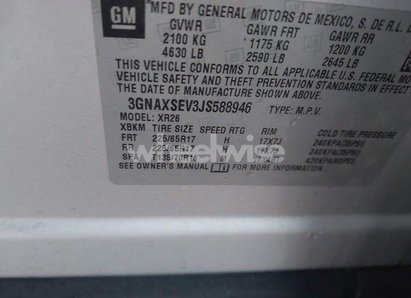 Photo 9 of 2018 Chevrolet Equinox LT (VIN 3GNAXSEV3JS588946)