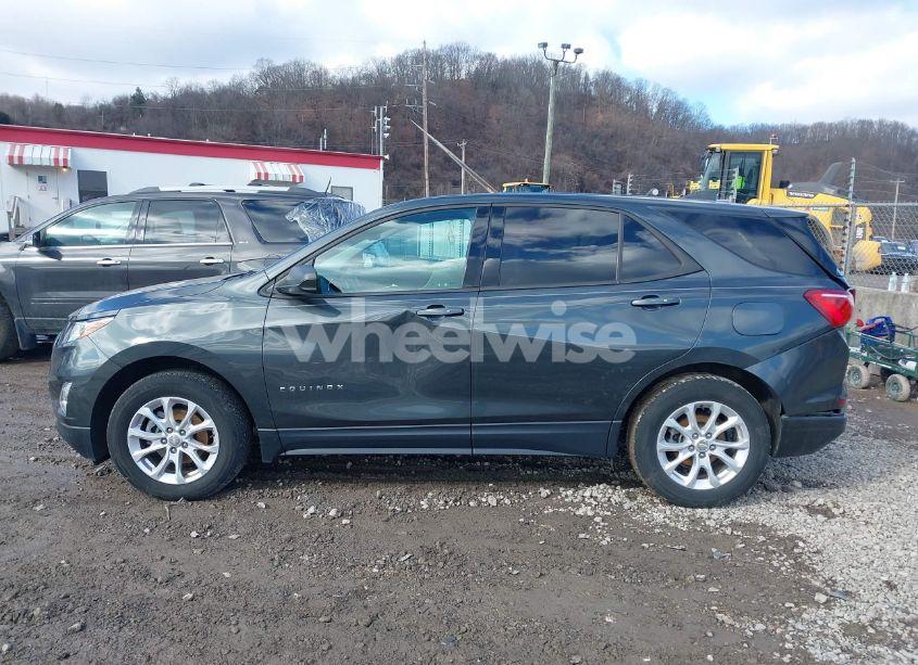 Photo 14 of 2019 Chevrolet Equinox LS (VIN 3GNAXSEV3KS555561)