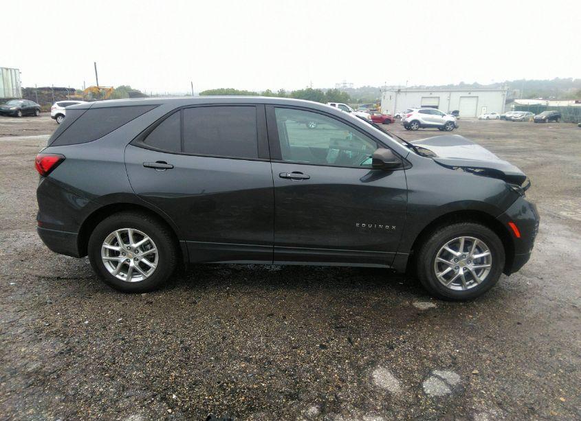 Photo 14 of 2022 Chevrolet Equinox AWD LS (VIN 3GNAXSEV3NS103839)