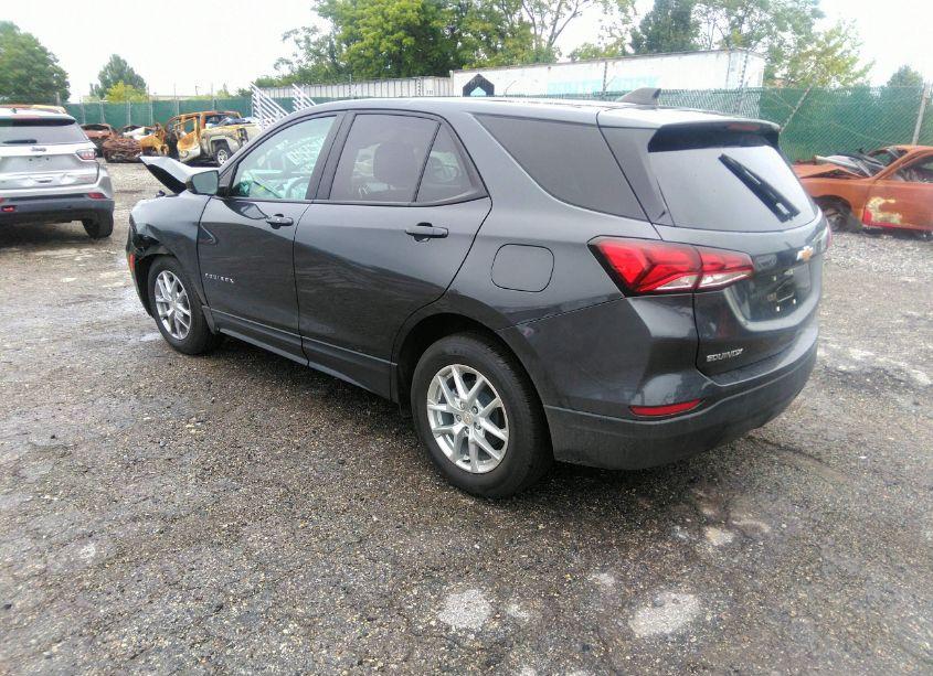 Photo 3 of 2022 Chevrolet Equinox AWD LS (VIN 3GNAXSEV3NS103839)
