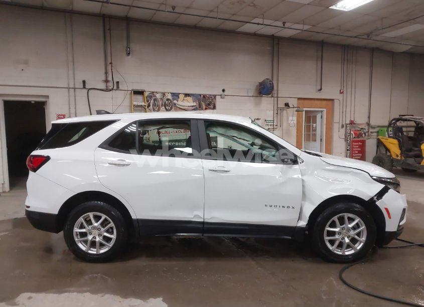 Photo 14 of 2022 Chevrolet Equinox AWD LS (VIN 3GNAXSEV3NS170280)