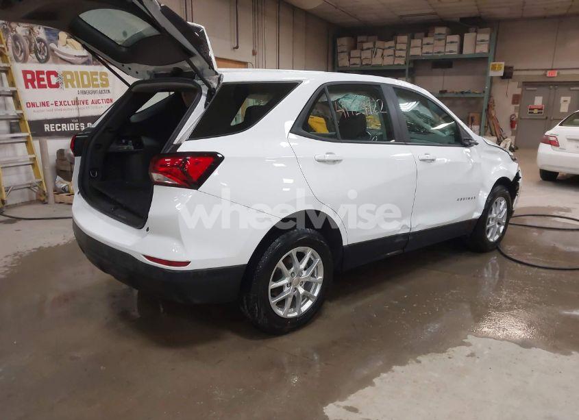 Photo 4 of 2022 Chevrolet Equinox AWD LS (VIN 3GNAXSEV3NS170280)