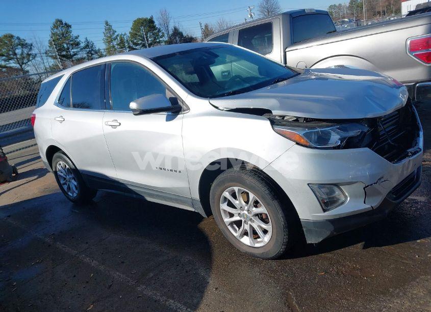 Photo 13 of 2018 Chevrolet Equinox LT (VIN 3GNAXSEV4JL123943)