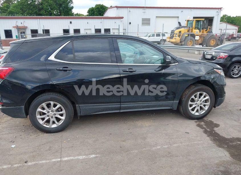 Photo 12 of 2018 Chevrolet Equinox LT (VIN 3GNAXSEV4JL362831)