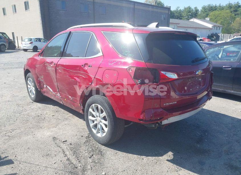 Photo 3 of 2018 Chevrolet Equinox LT (VIN 3GNAXSEV4JS513155)