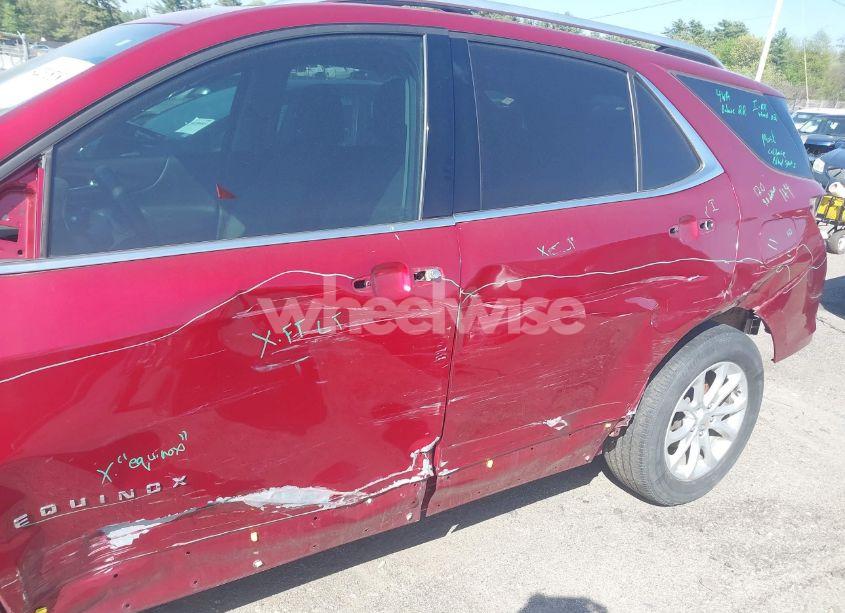 Photo 6 of 2018 Chevrolet Equinox LT (VIN 3GNAXSEV4JS513155)