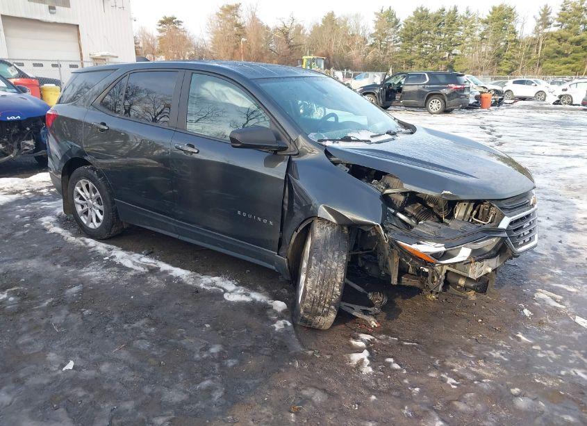 2020 Chevrolet Equinox AWD LS (VIN 3GNAXSEV4LS637252) main photo