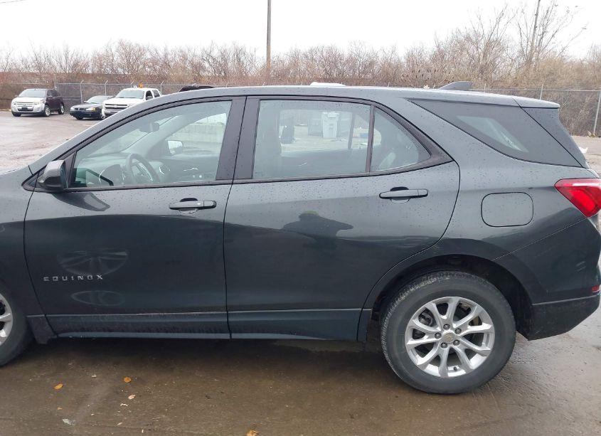 Photo 14 of 2020 Chevrolet Equinox AWD LS (VIN 3GNAXSEV4LS678254)