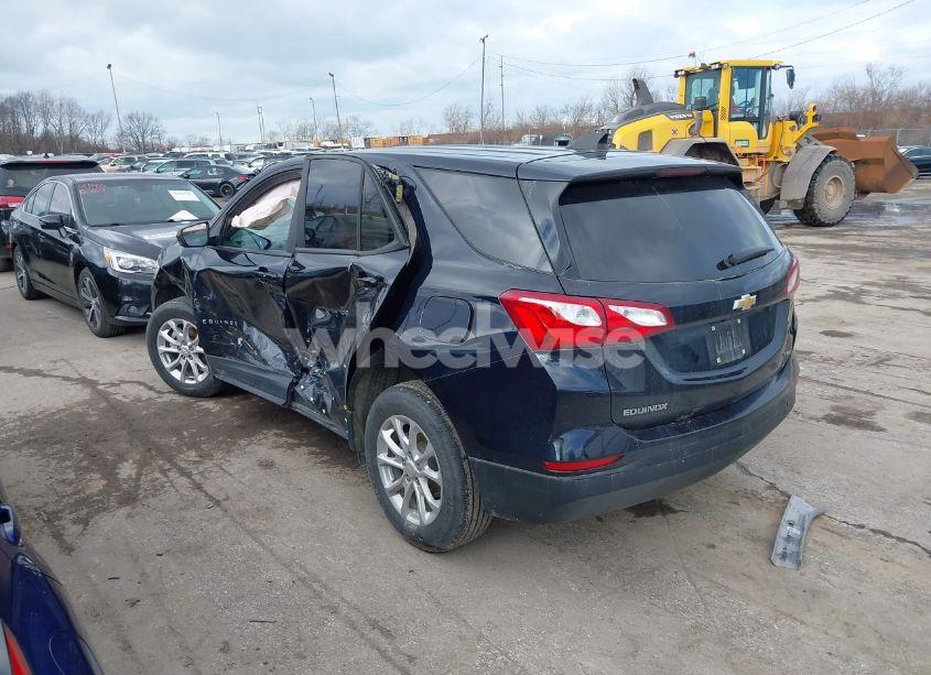 Photo 3 of 2021 Chevrolet Equinox AWD LS (VIN 3GNAXSEV4MS106506)