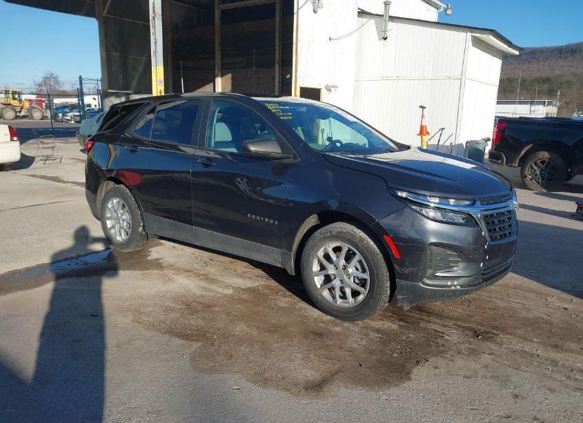 2022 Chevrolet Equinox AWD LS (VIN 3GNAXSEV4NS207580) main photo