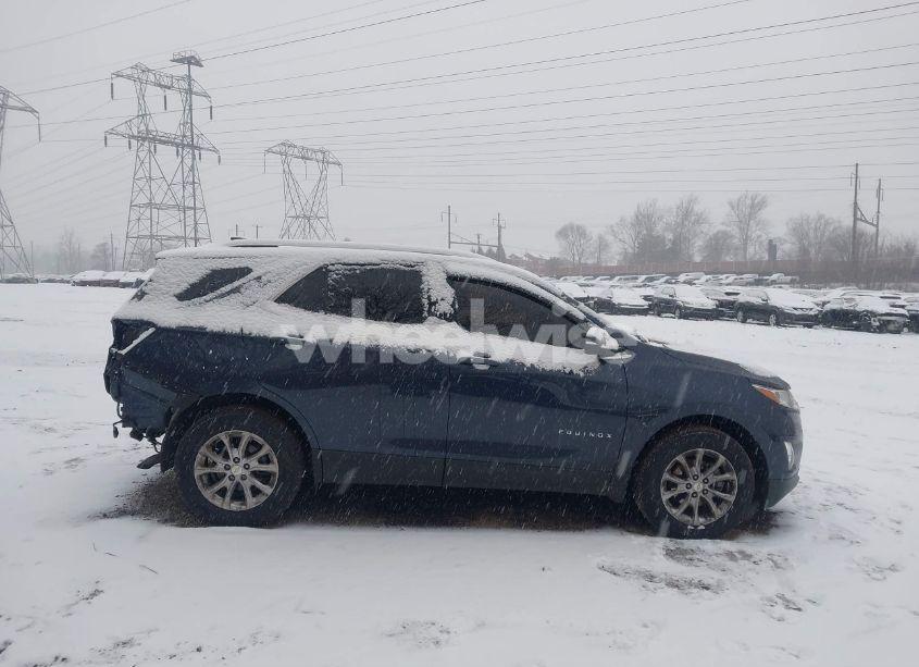 Photo 13 of 2018 Chevrolet Equinox LT (VIN 3GNAXSEV5JL116693)