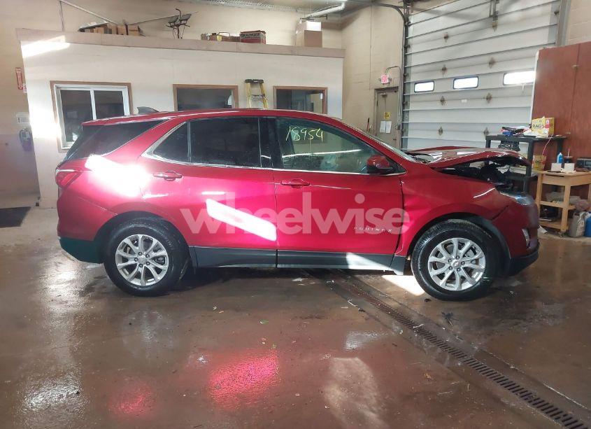 Photo 12 of 2018 Chevrolet Equinox LT (VIN 3GNAXSEV5JS505968)