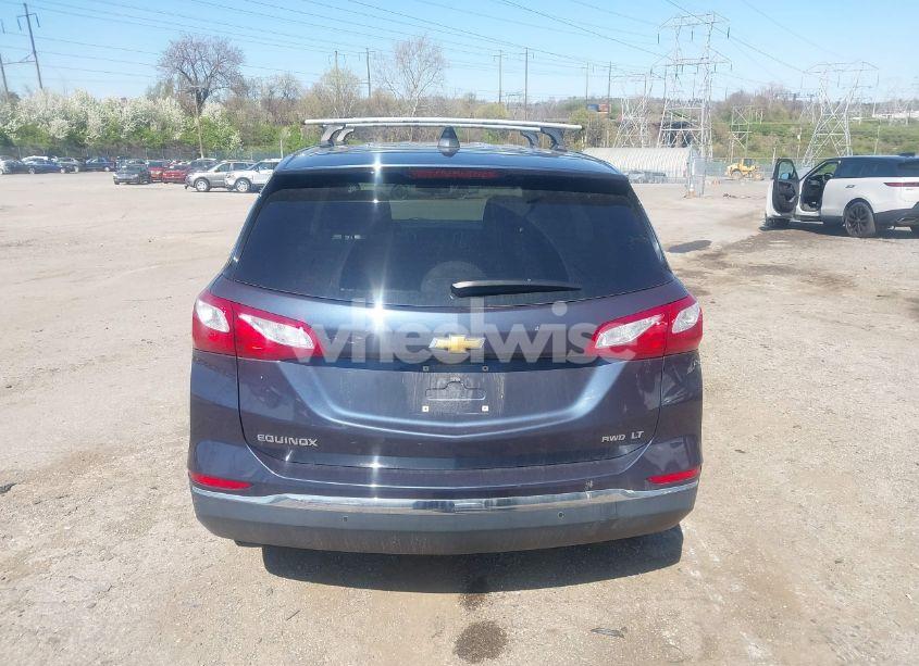 Photo 16 of 2018 Chevrolet Equinox LT (VIN 3GNAXSEV5JS555740)