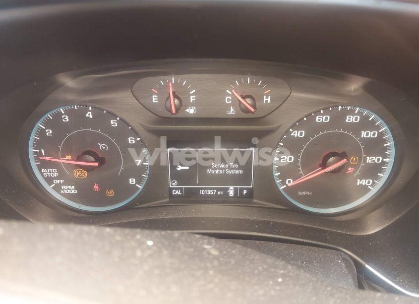 Photo 7 of 2018 Chevrolet Equinox LT (VIN 3GNAXSEV5JS555740)