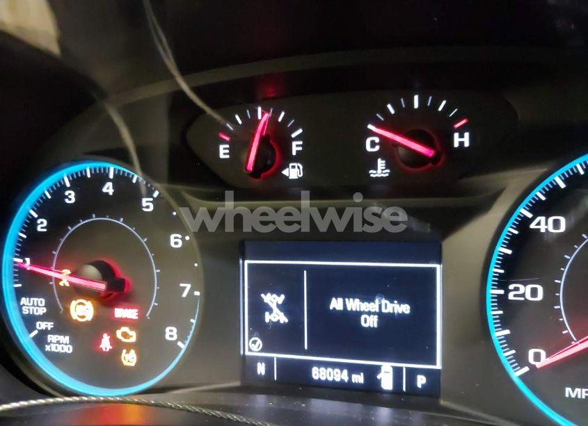 Photo 7 of 2018 Chevrolet Equinox LT (VIN 3GNAXSEV5JS579813)