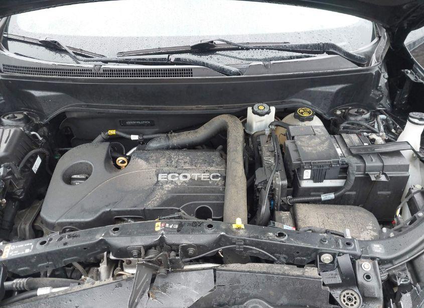 Photo 10 of 2019 Chevrolet Equinox LS (VIN 3GNAXSEV5KL239007)