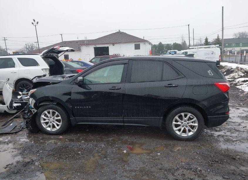 Photo 14 of 2019 Chevrolet Equinox LS (VIN 3GNAXSEV5KL239007)