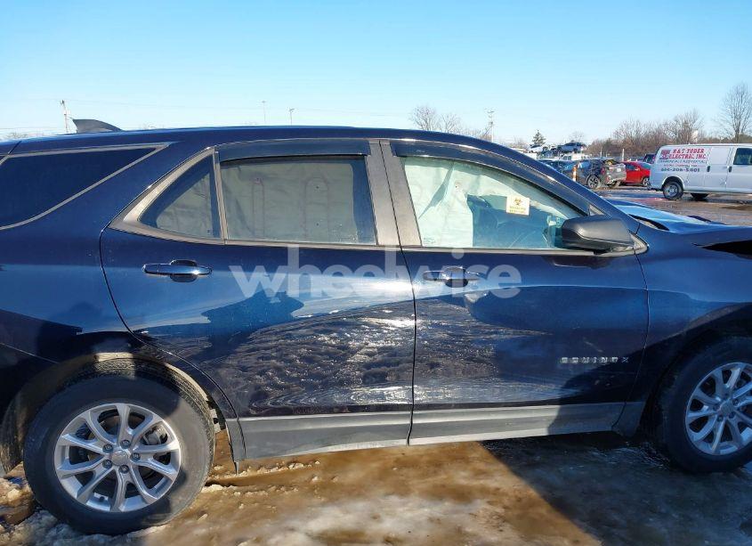 Photo 12 of 2020 Chevrolet Equinox AWD LS (VIN 3GNAXSEV5LS653413)