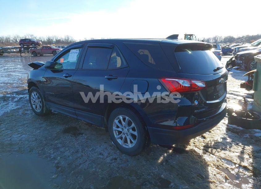 Photo 3 of 2020 Chevrolet Equinox AWD LS (VIN 3GNAXSEV5LS653413)