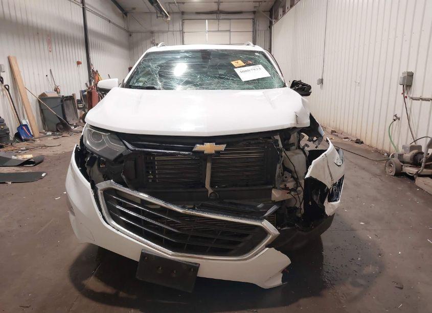 Photo 11 of 2018 Chevrolet Equinox LT (VIN 3GNAXSEV6JL110613)