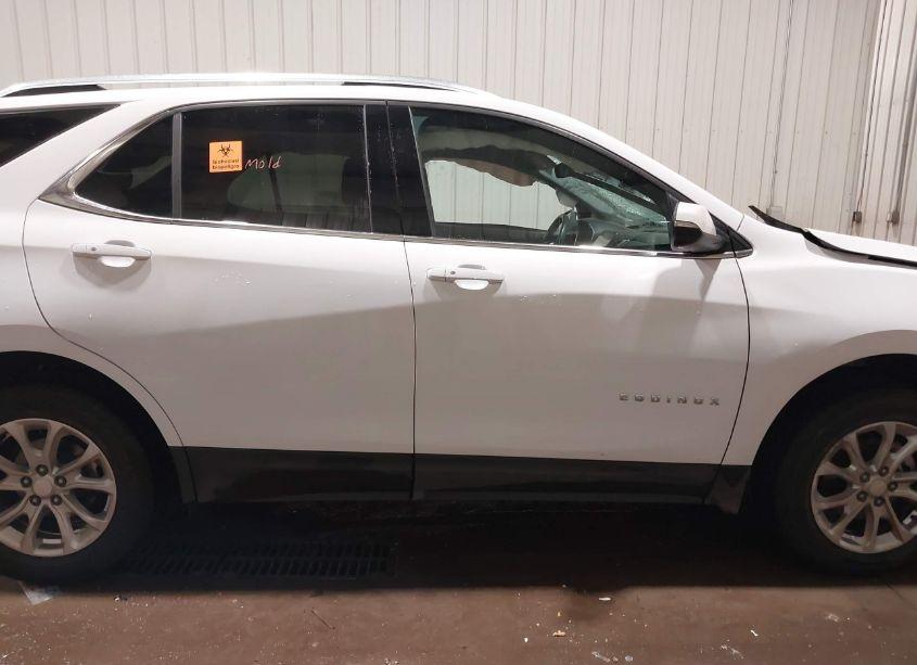 Photo 12 of 2018 Chevrolet Equinox LT (VIN 3GNAXSEV6JL110613)