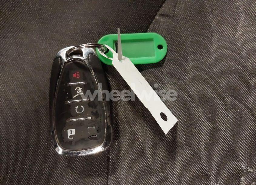 Photo 11 of 2018 Chevrolet Equinox LT (VIN 3GNAXSEV6JL128951)