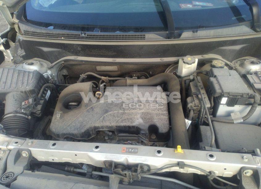 Photo 10 of 2018 Chevrolet Equinox LT (VIN 3GNAXSEV6JS511990)