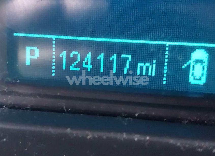 Photo 16 of 2018 Chevrolet Equinox LT (VIN 3GNAXSEV6JS511990)