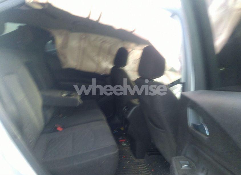 Photo 8 of 2018 Chevrolet Equinox LT (VIN 3GNAXSEV6JS511990)